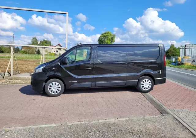 RENAULT TRAFIC 