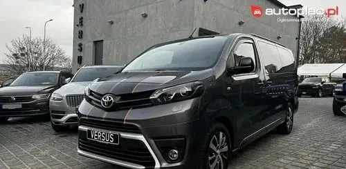 TOYOTA Proace 