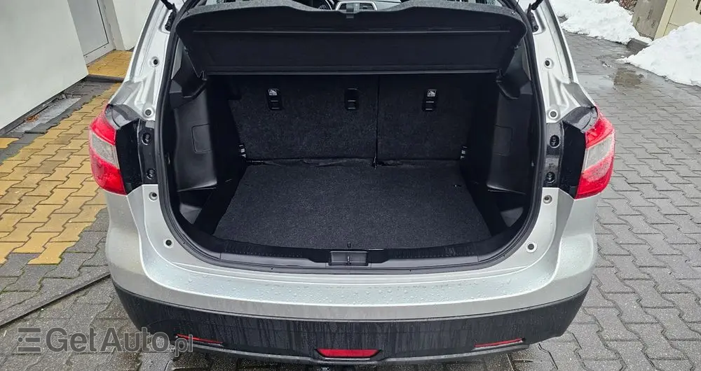 SUZUKI SX4 S-Cross 1.6 VVT 4x2 Comfort