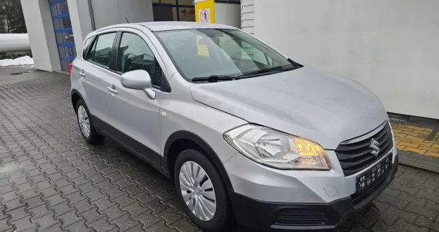 SUZUKI SX4 S-Cross 1.6 VVT 4x2 Comfort