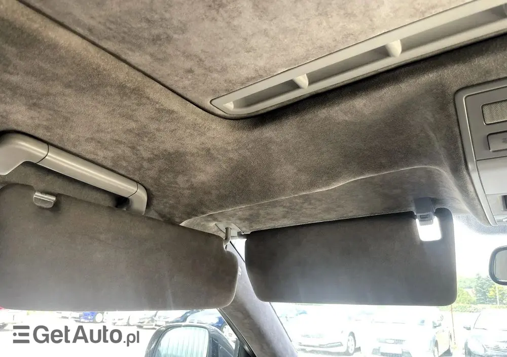 VOLKSWAGEN Touareg 4.2 V8 Automatik Individual