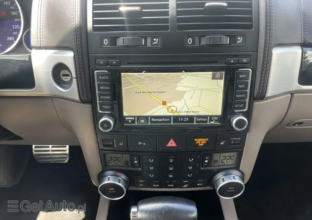 VOLKSWAGEN Touareg 4.2 V8 Automatik Individual