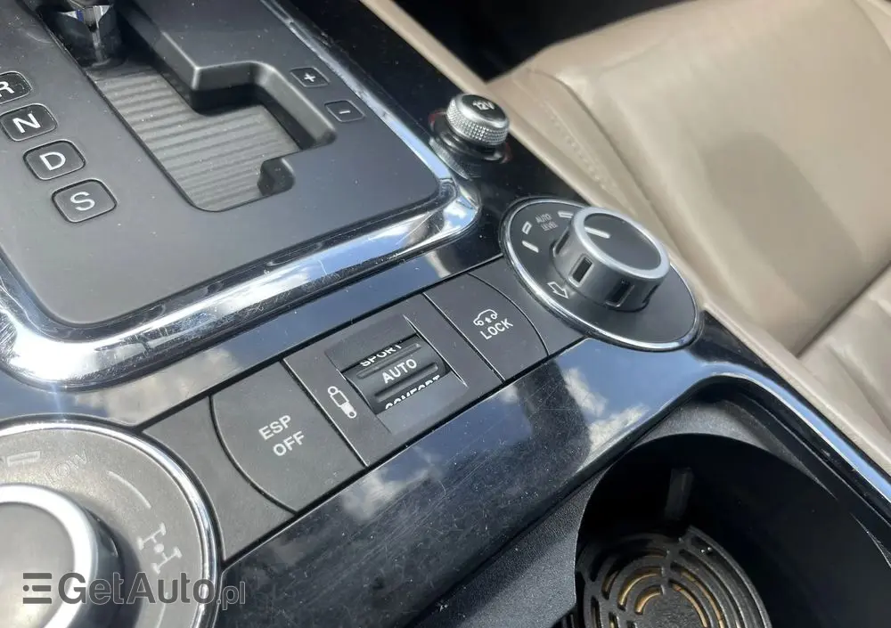 VOLKSWAGEN Touareg 4.2 V8 Automatik Individual