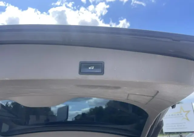 VOLKSWAGEN Touareg 4.2 V8 Automatik Individual