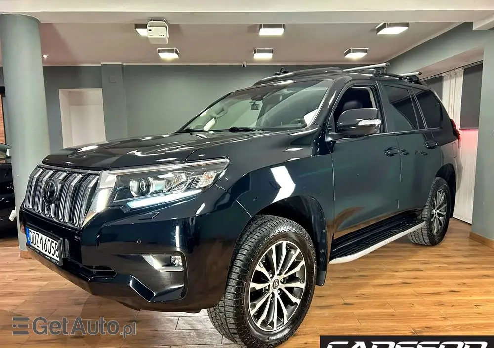 TOYOTA Land Cruiser LC 2.8 D-4D Invincible