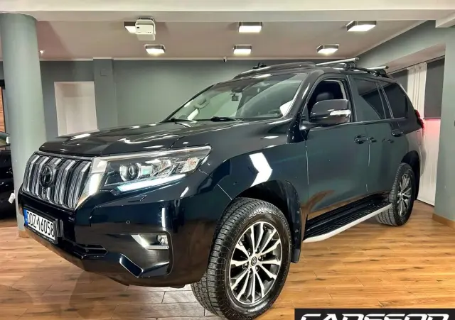 TOYOTA Land Cruiser LC 2.8 D-4D Invincible