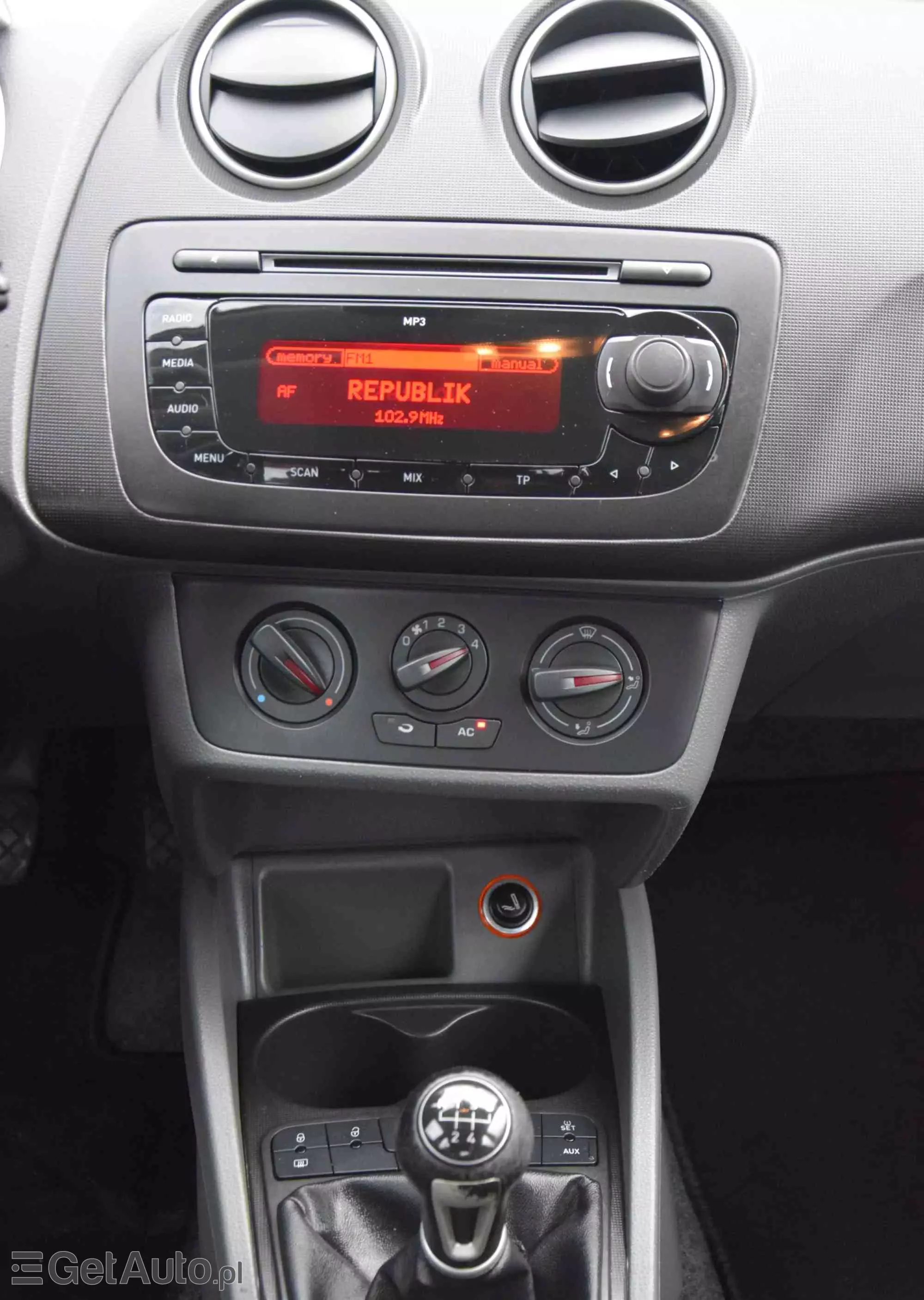 SEAT Ibiza 1.4 16V Style