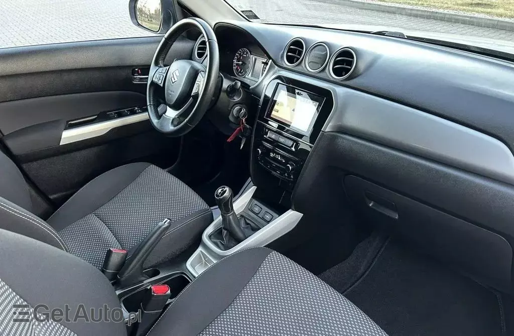 SUZUKI Vitara 