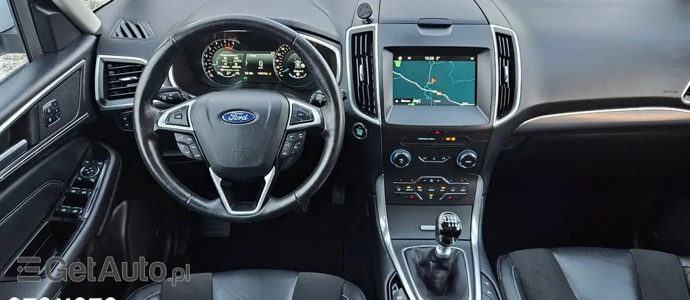 FORD S-Max 2.0 TDCi Titanium