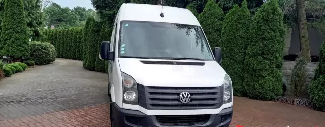 VOLKSWAGEN Crafter 