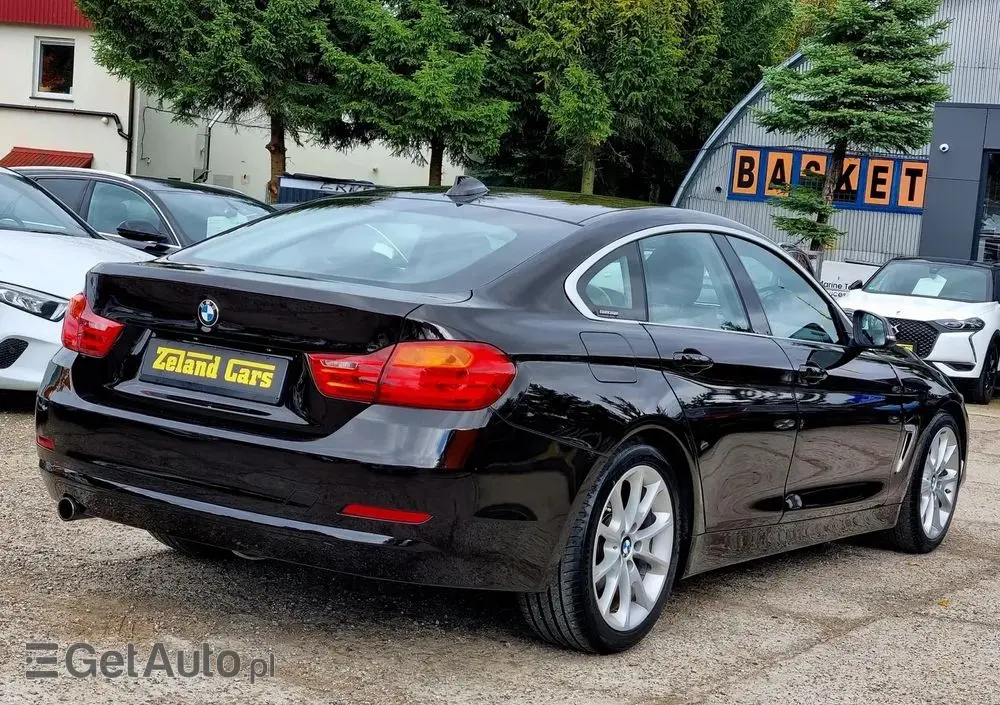 BMW Seria 4 420d Sport-Aut Sport Line