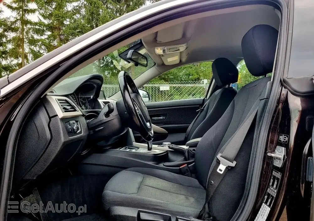 BMW Seria 4 420d Sport-Aut Sport Line