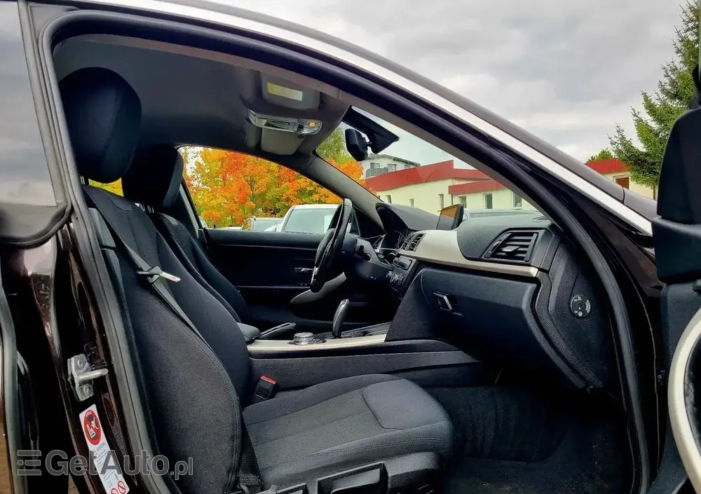 BMW Seria 4 420d Sport-Aut Sport Line