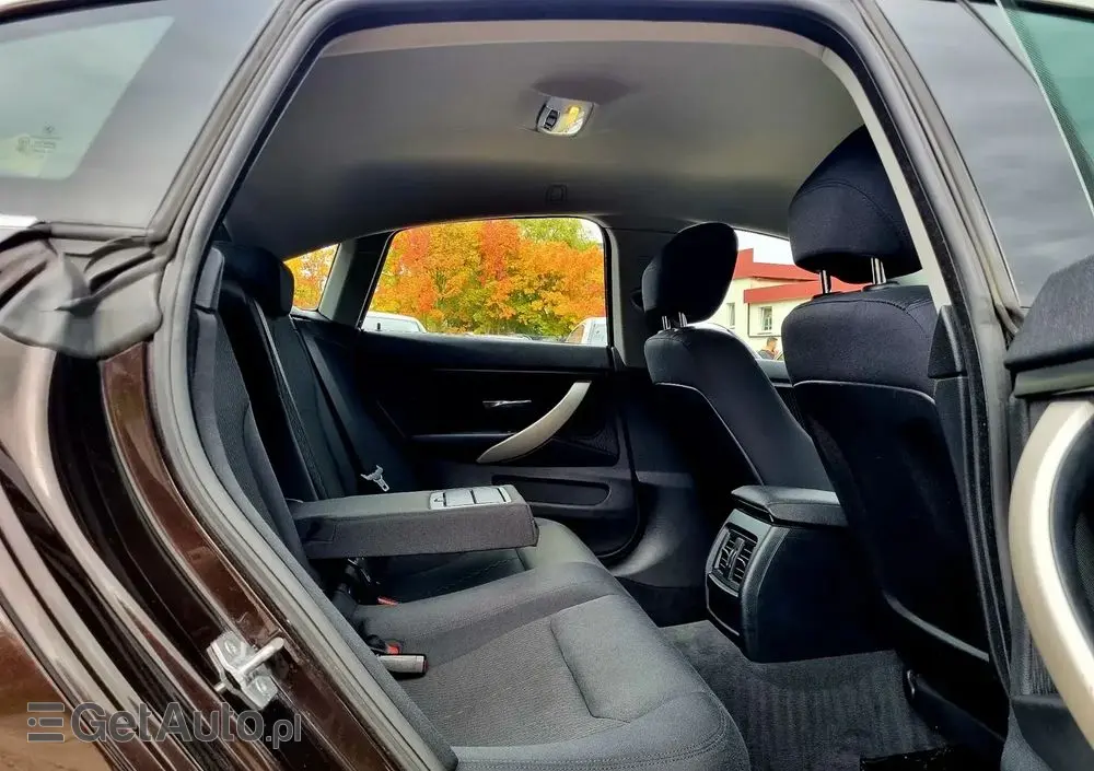 BMW Seria 4 420d Sport-Aut Sport Line