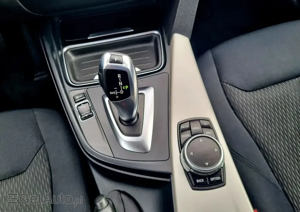 BMW Seria 4 420d Sport-Aut Sport Line