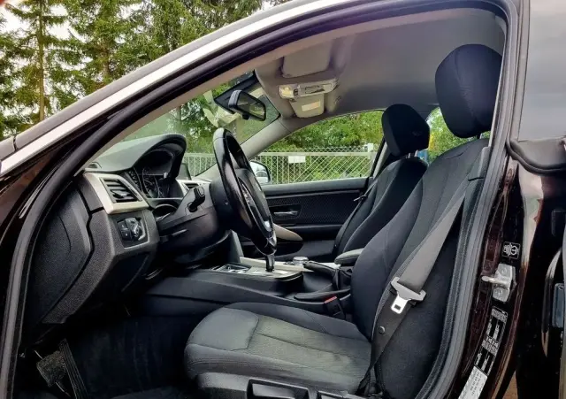 BMW Seria 4 420d Sport-Aut Sport Line