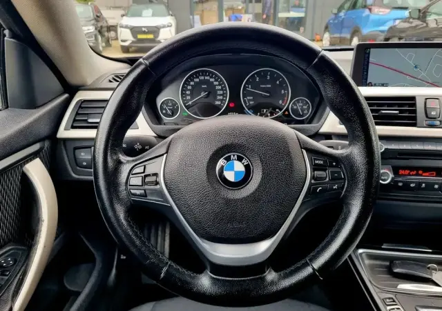 BMW Seria 4 420d Sport-Aut Sport Line