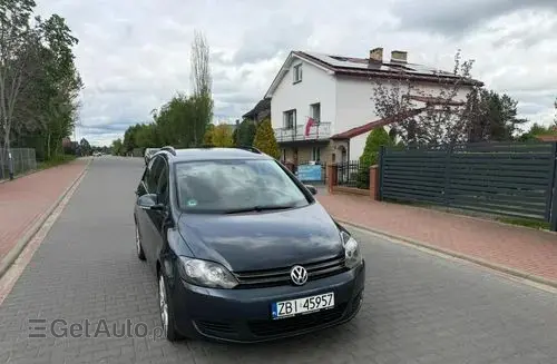 VOLKSWAGEN Golf Plus 
