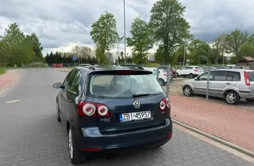VOLKSWAGEN Golf Plus 