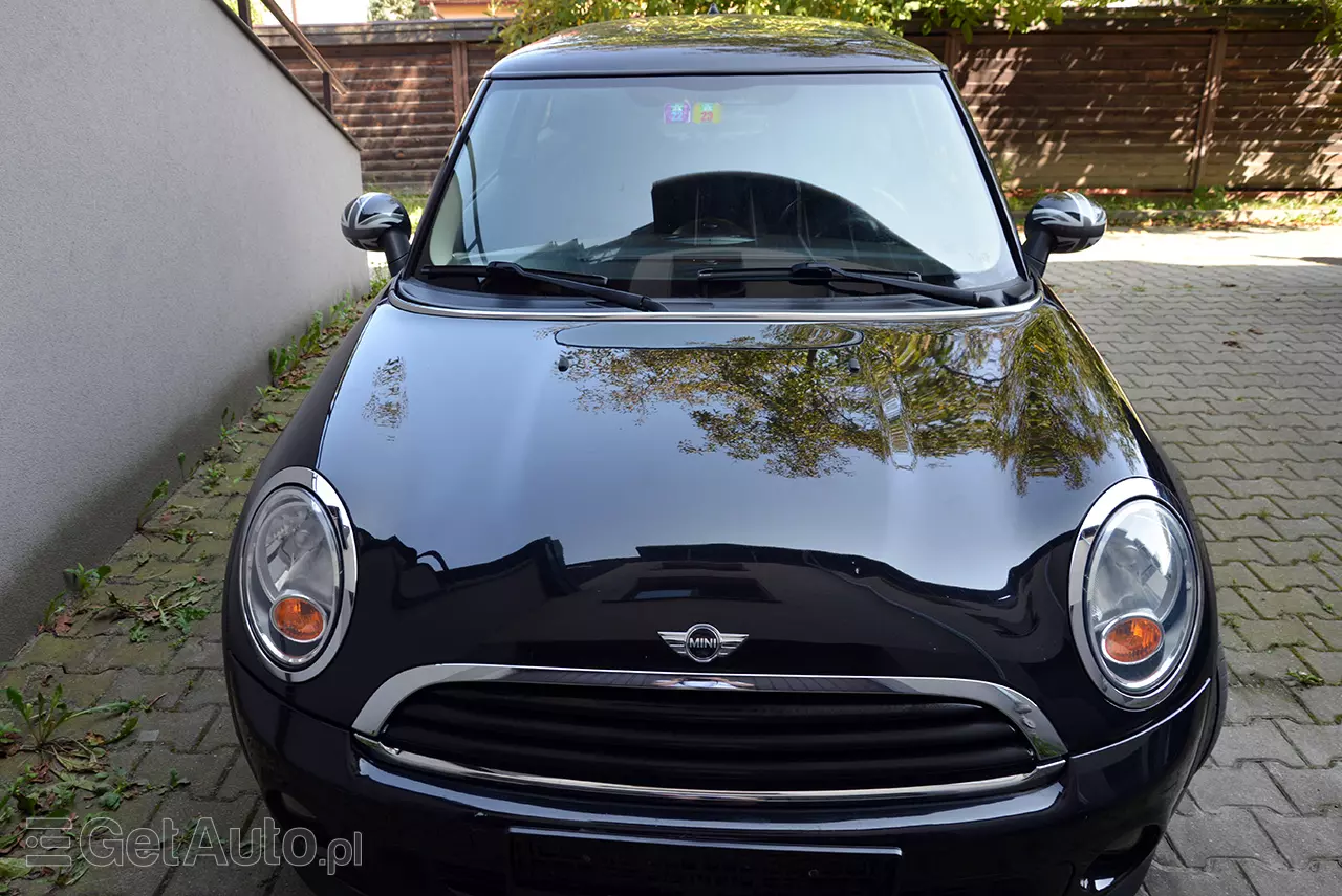 MINI One 