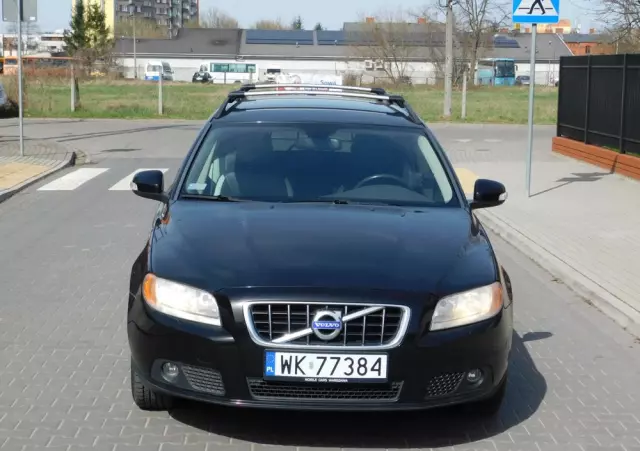 VOLVO V70 2.0 Momentum