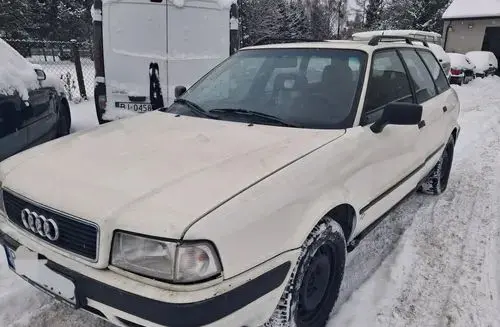AUDI 80 