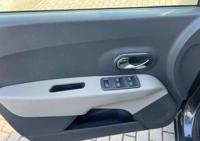 DACIA Lodgy 1.5 dCi Laureate