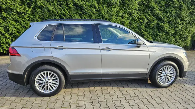 VOLKSWAGEN Tiguan Comfortline DSG