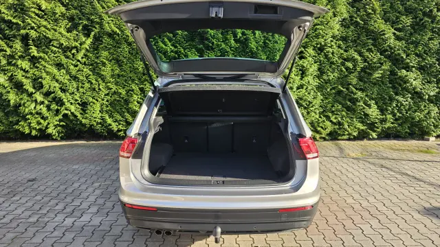 VOLKSWAGEN Tiguan Comfortline DSG