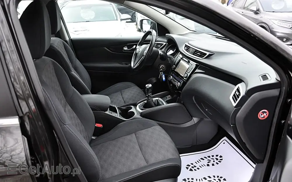 NISSAN Qashqai 1.6 DCi Black Edition EU6
