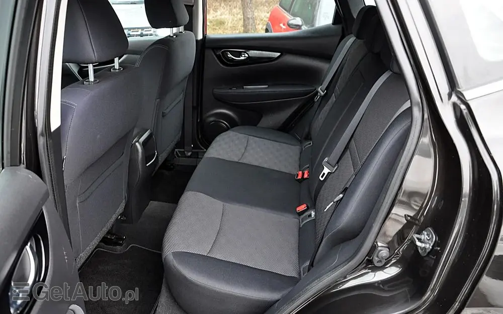 NISSAN Qashqai 1.6 DCi Black Edition EU6