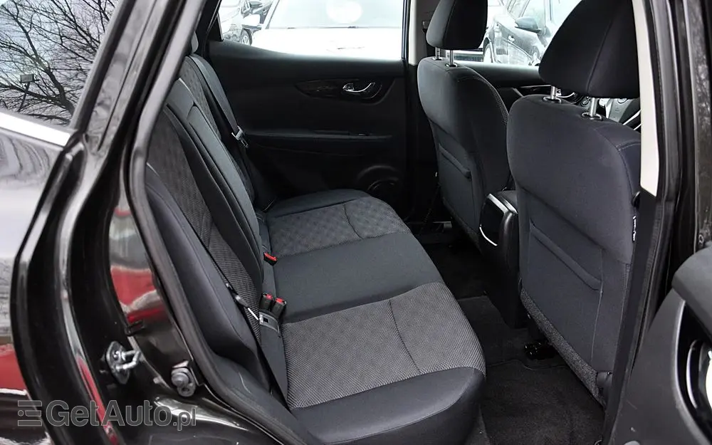 NISSAN Qashqai 1.6 DCi Black Edition EU6