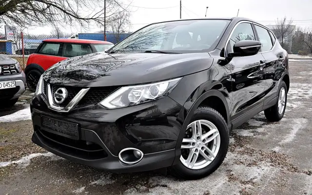 NISSAN Qashqai 1.6 DCi Black Edition EU6