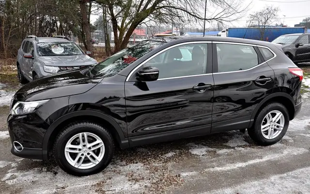 NISSAN Qashqai 1.6 DCi Black Edition EU6