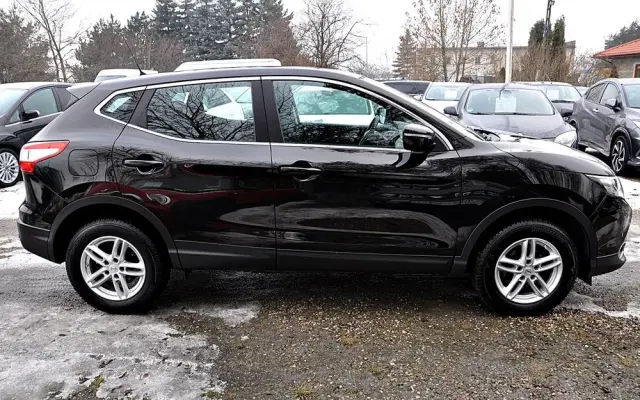 NISSAN Qashqai 1.6 DCi Black Edition EU6