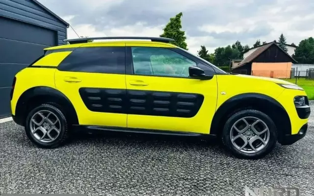 CITROËN C4 Cactus 1.2 PureTech Shine