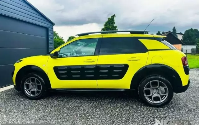 CITROËN C4 Cactus 1.2 PureTech Shine