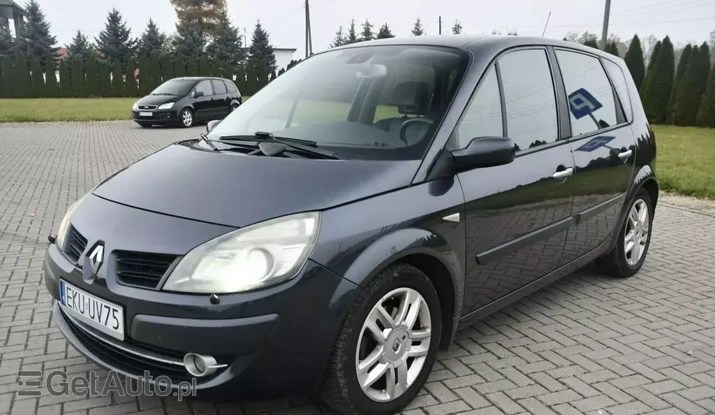 RENAULT Scenic 