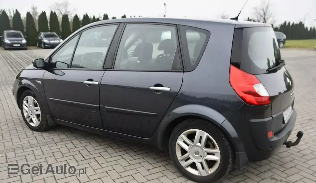 RENAULT Scenic 