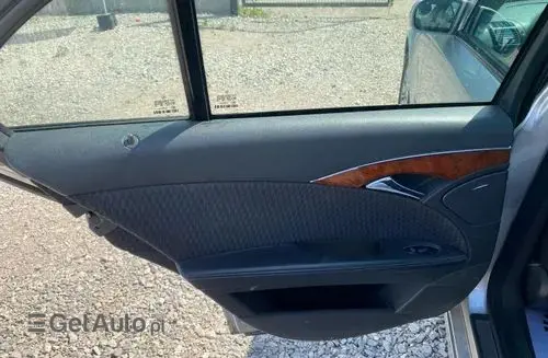 MERCEDES-BENZ Klasa E 