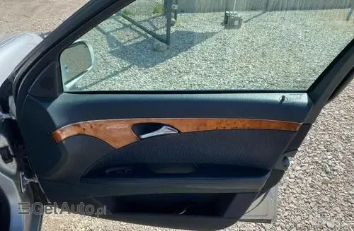 MERCEDES-BENZ Klasa E 