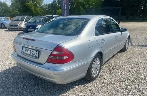 MERCEDES-BENZ Klasa E 