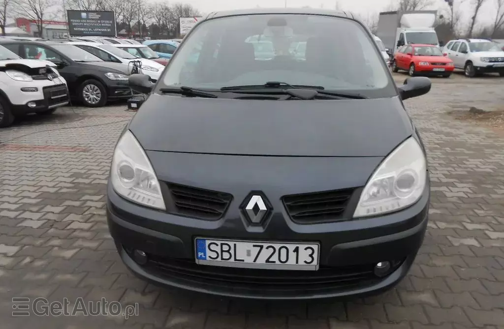 RENAULT Scenic 