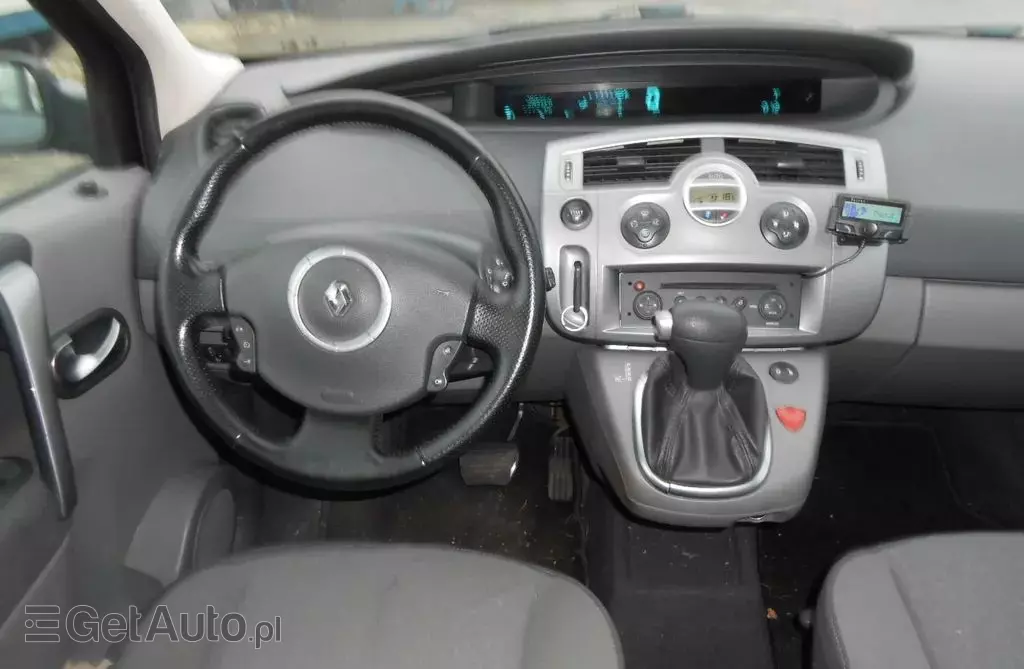 RENAULT Scenic 