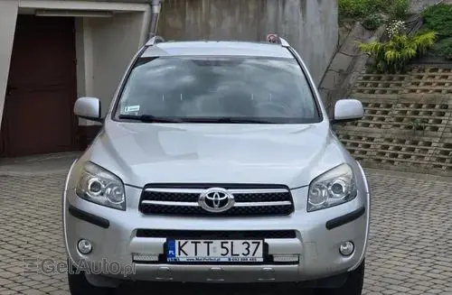 TOYOTA Rav 4 