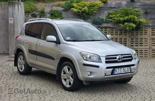 TOYOTA Rav 4 