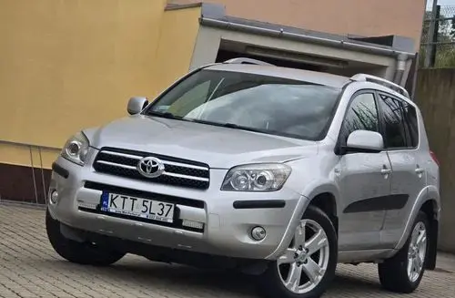 TOYOTA Rav 4 