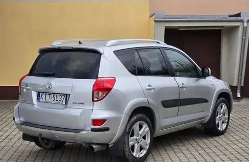 TOYOTA Rav 4 