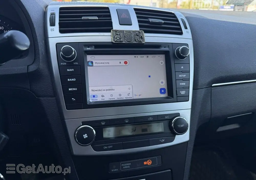 TOYOTA Avensis 1.8 Premium