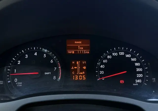 TOYOTA Avensis 1.8 Premium